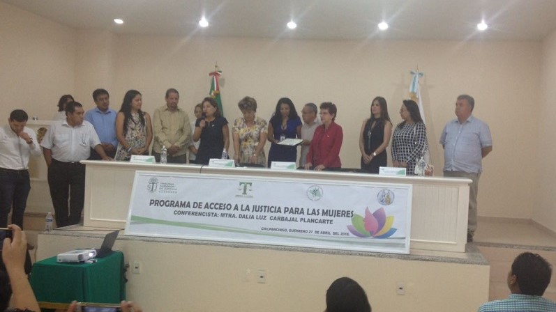 En conferencia de prensa piden a tribunales aplicación de justicia con perspectiva de género, para mejorar el acceso de la justicia a las mujeres.