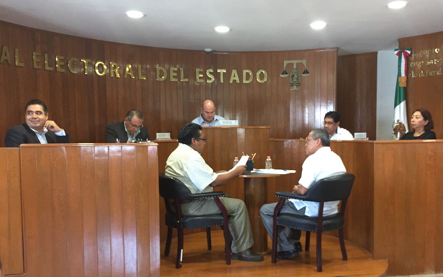 TEEGRO amonesta públicamente a los candidatos a diputados Robell Uriostegui Patiño del distrito 20 y Rosalinda Mata Salcedo del 27, tras ser denunciados en procedimientos especiales sancionadores por actos anticipados de campaña